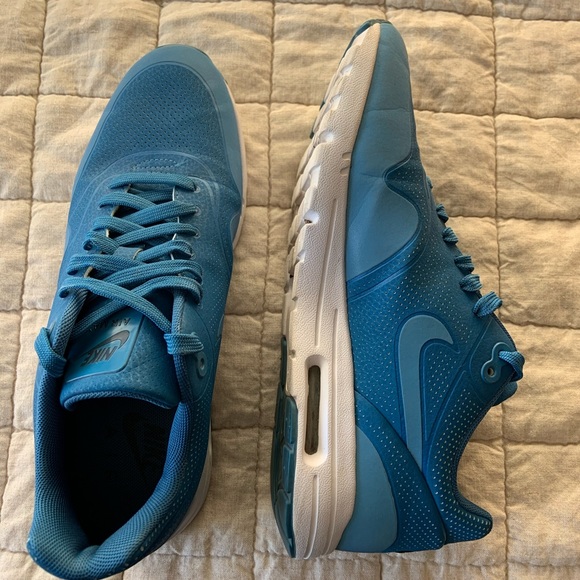 Air Max Thea - Picture 3 of 6